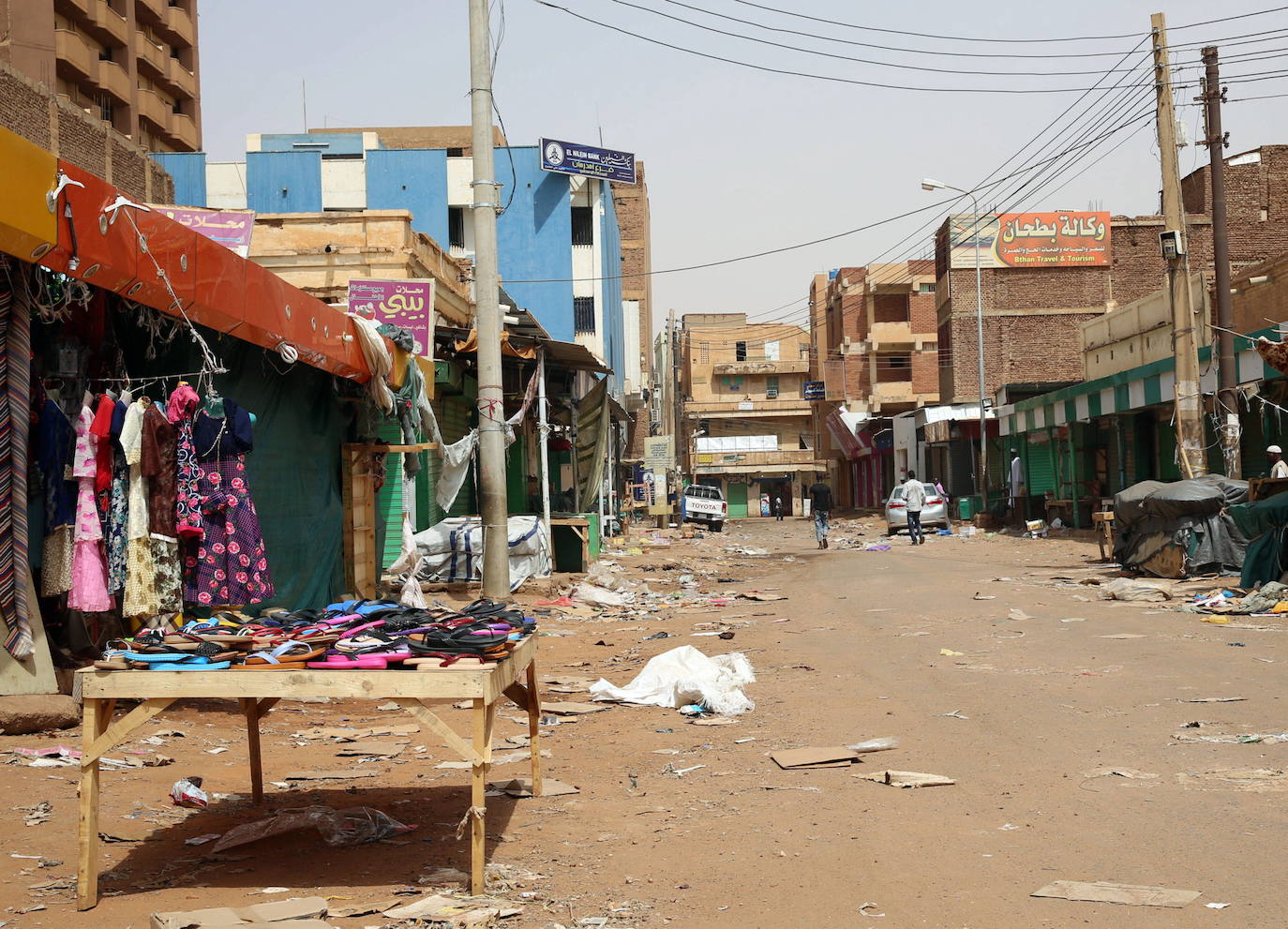 Sudán: ante la situación de inestabilidad actual en Sudán, se recomienda posponer todo desplazamiento no esencial al país. Se ha decretado el estado de emergencia en todo el territorio nacional. Además continúan las protestas y manifestaciones que se vienen registrando desde diciembre de 2018 en Jartum y otras ciudades del país, que han ocasionado víctimas mortales.