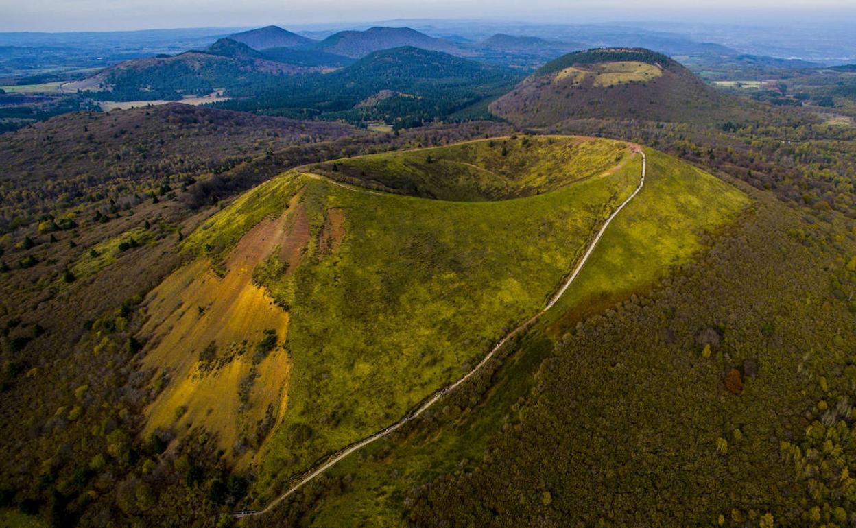 La cima volcánica de puy de Pariou.