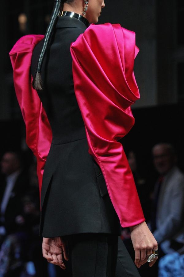 El gigante de Inditex acaba de lanzar su nueva colección de otoño con propuestas mucho más atrevidas de los habitual, inspiradas en los grandes de la pasarela