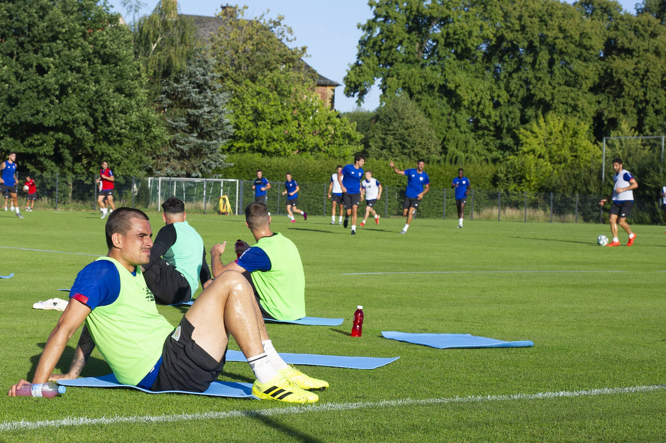 El Athletic entrena en Marienfeld.