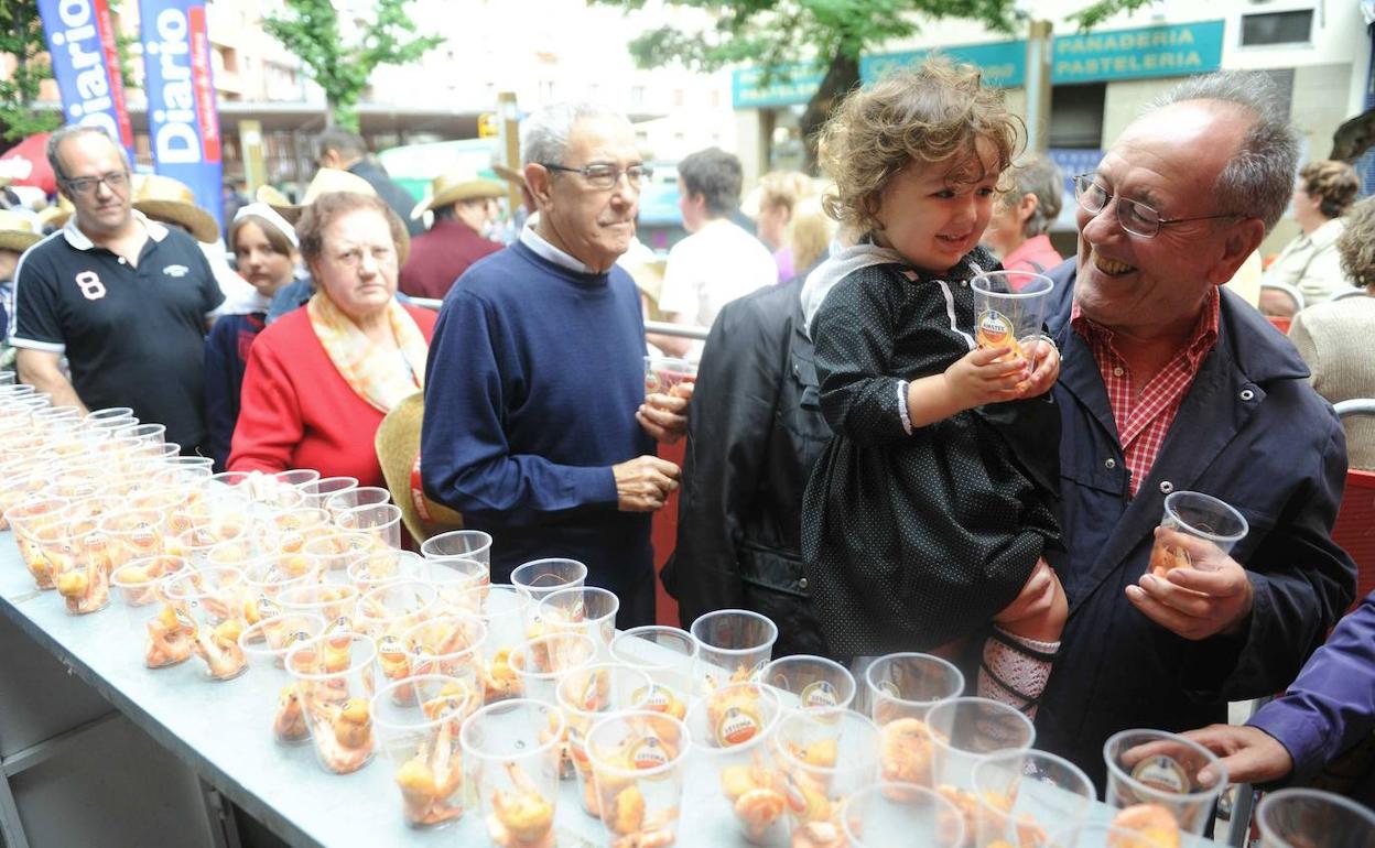 Gambada popular en las fiestas de La Blanca. 