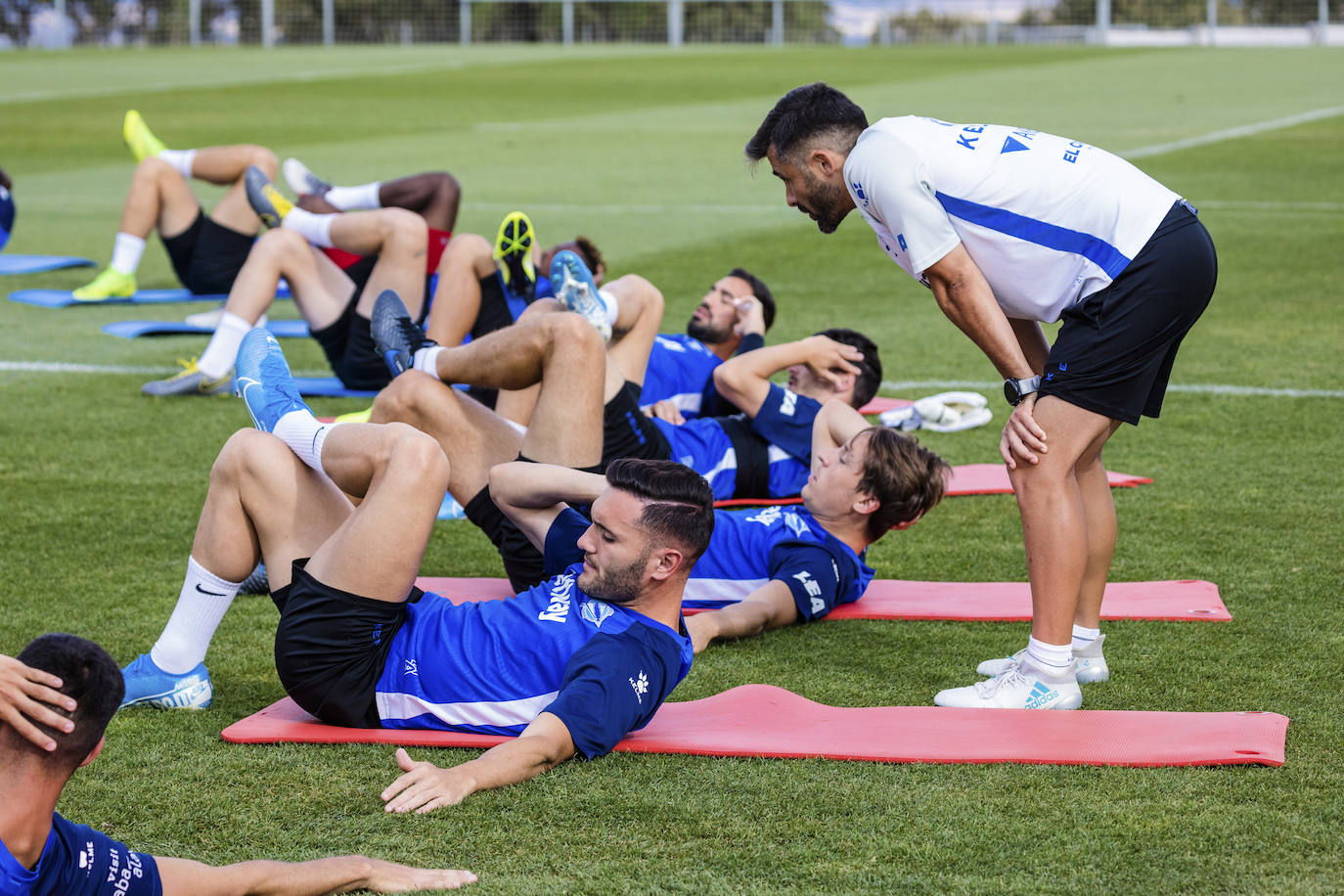 Fotos: El Alavés trabaja en Los Ángeles de San Rafael