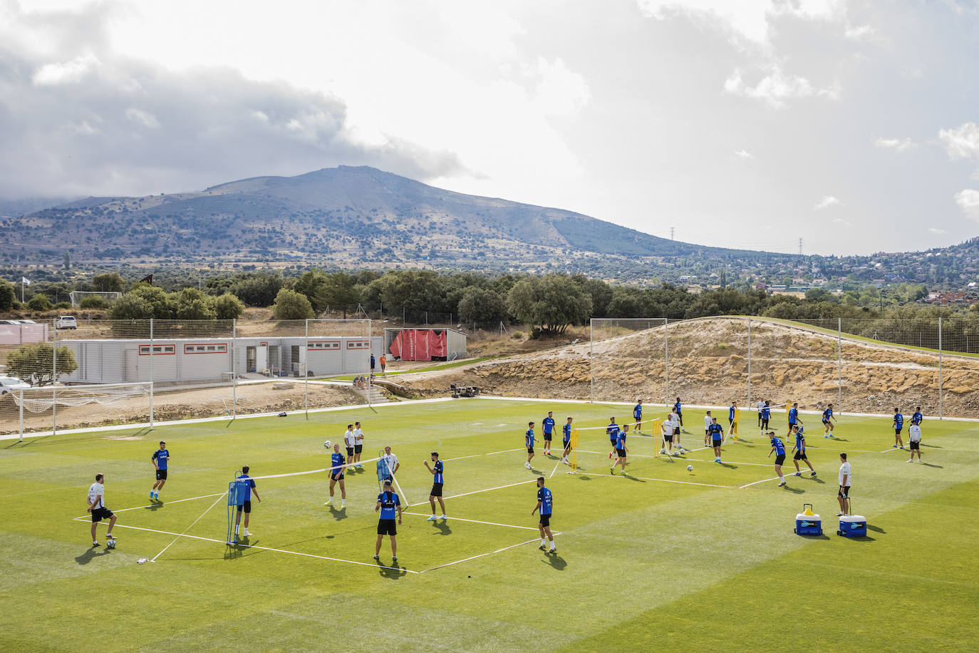 Fotos: El Alavés trabaja en Los Ángeles de San Rafael