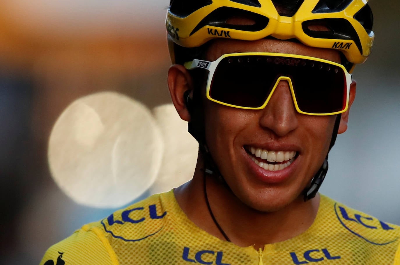 «Esto es como la droga, un vicio, ganas el Tour y ya piensas en otro», confesó el sábado tras sentenciar la carrera Egan Bernal, con la ingenuidad y el descaro de sus 22 años. Pero el debate en el mundo del ciclismo está abierto: ¿Puede marcar una era?