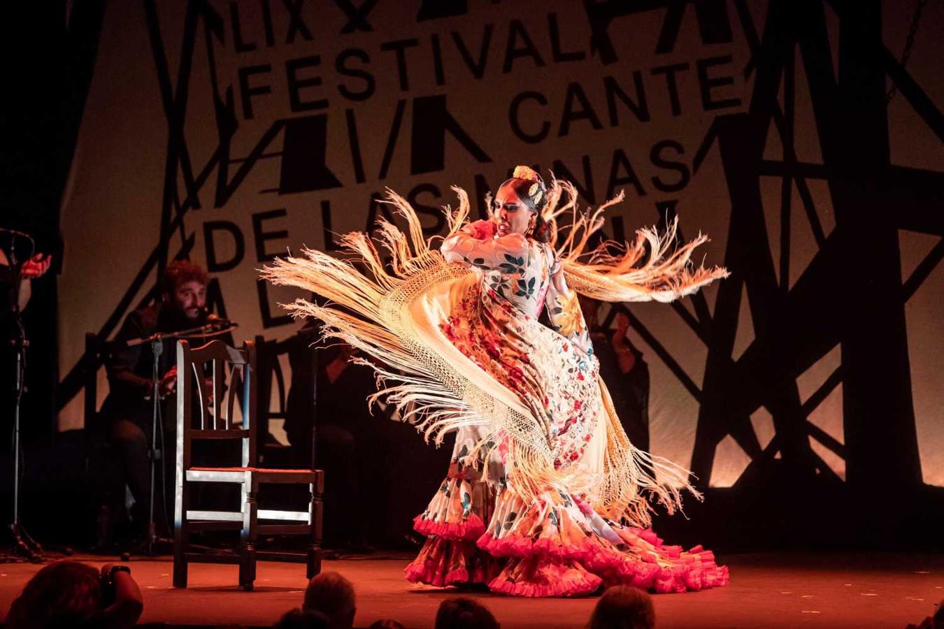 La bailaora flamenca Alba Heredia, durante su actuación en la edición LIX del Festival Internacional del Cante de las Minas en el Mercado Público de La Unión, Murcia