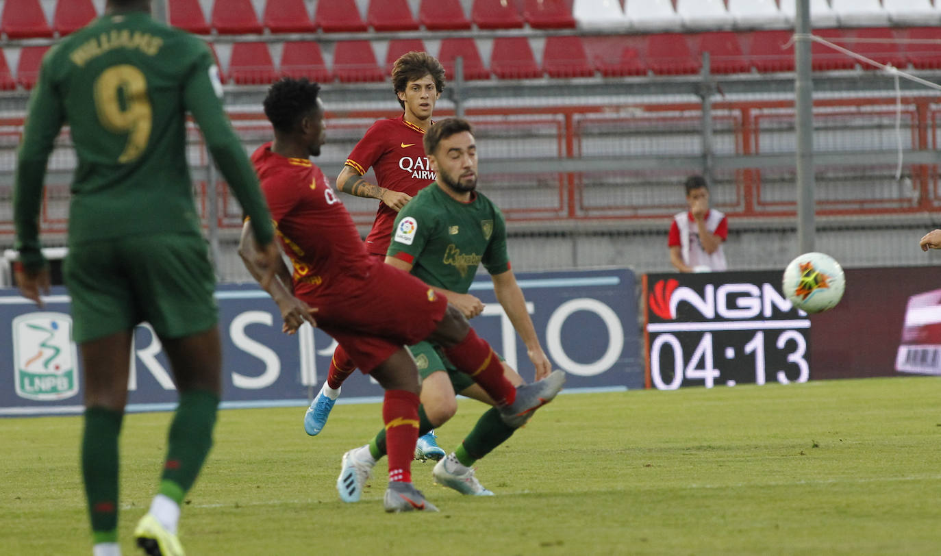 Fotos: El partido Athletic-Roma, en imágenes