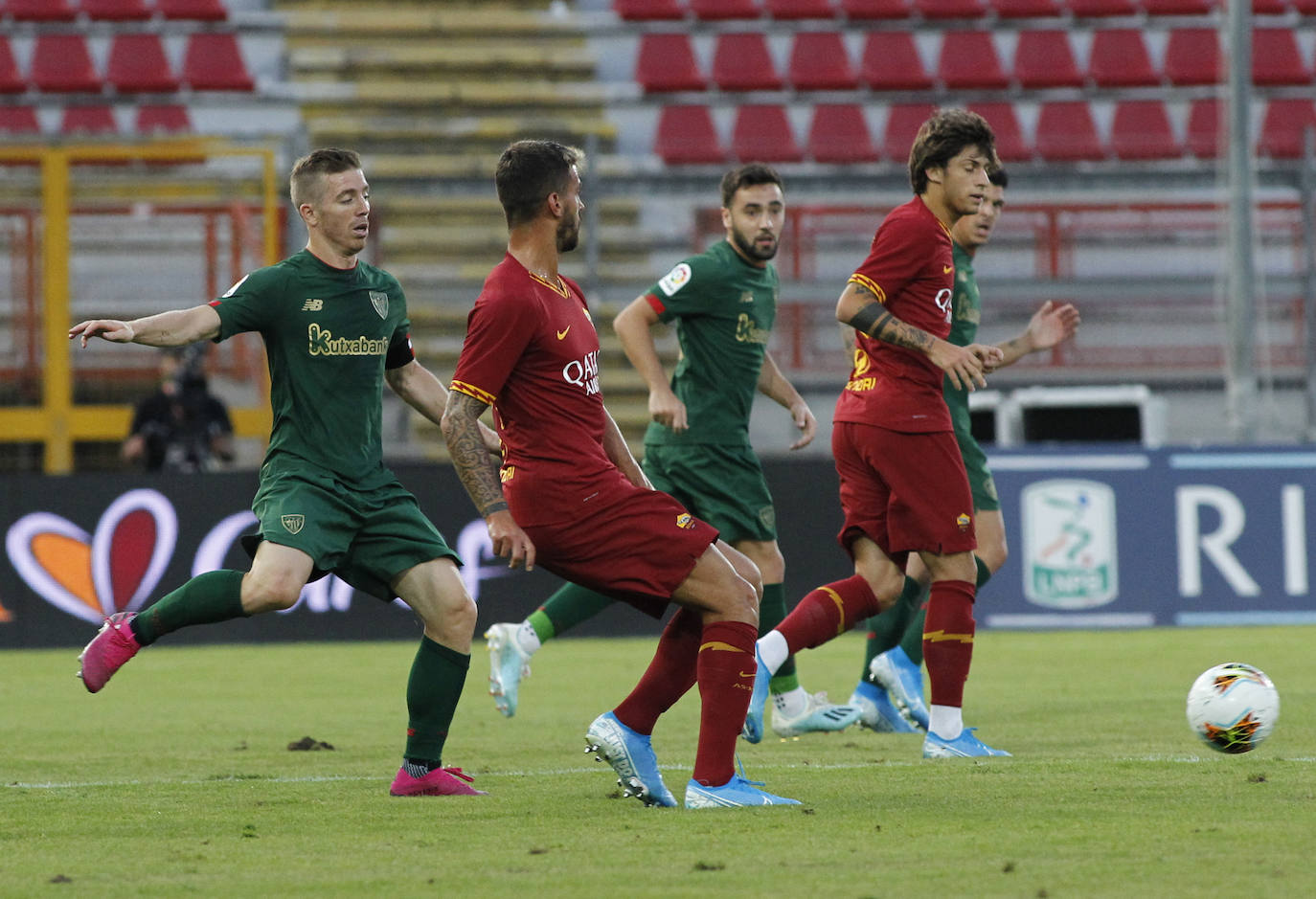 Fotos: El partido Athletic-Roma, en imágenes