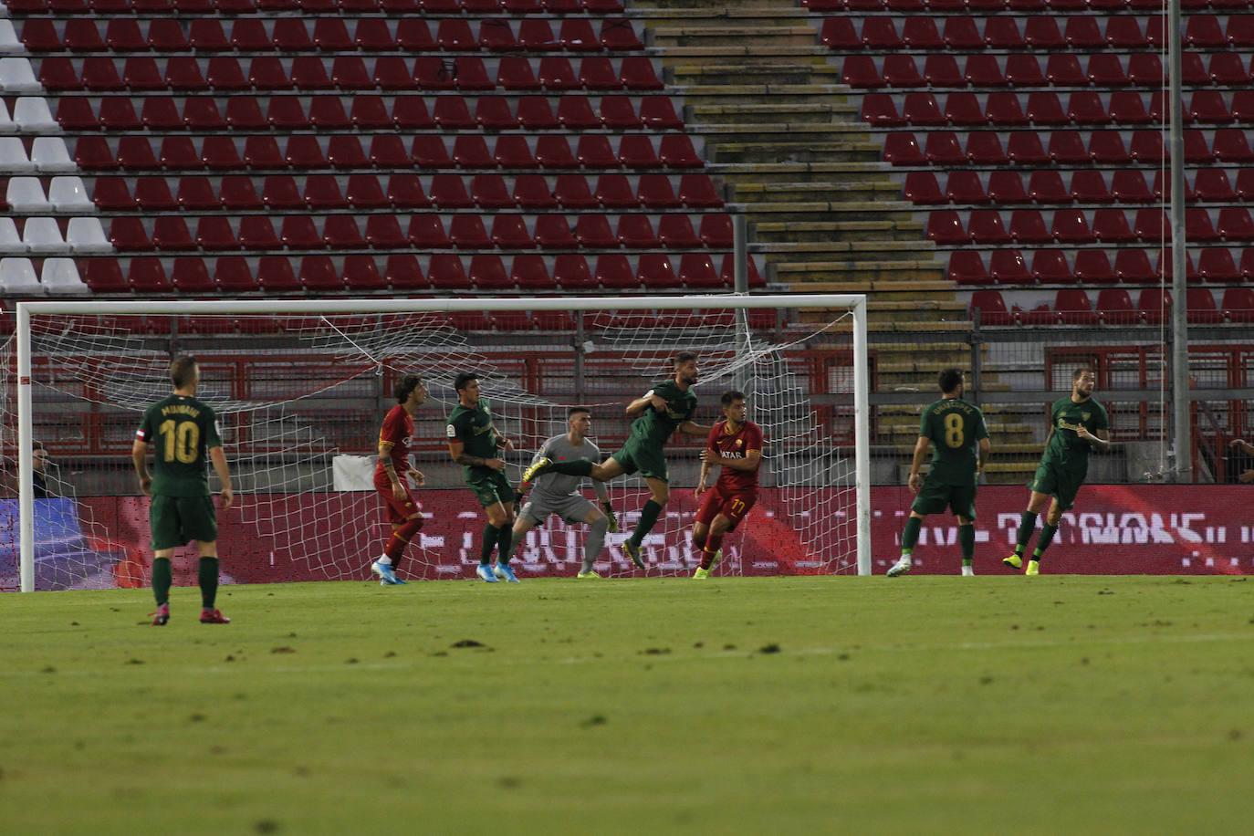 Fotos: El partido Athletic-Roma, en imágenes