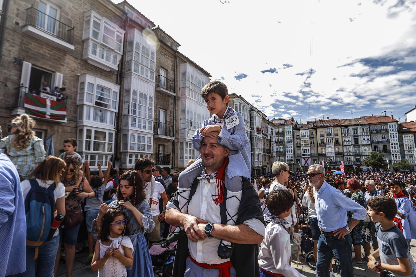 Fotos: Búscate en la baja de Edurne y Celedón txiki de La Blanca 2019