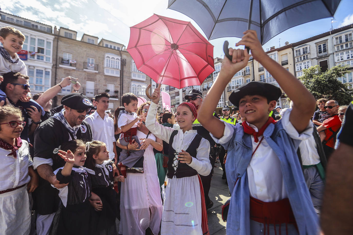 Fotos: Búscate en la baja de Edurne y Celedón txiki de La Blanca 2019