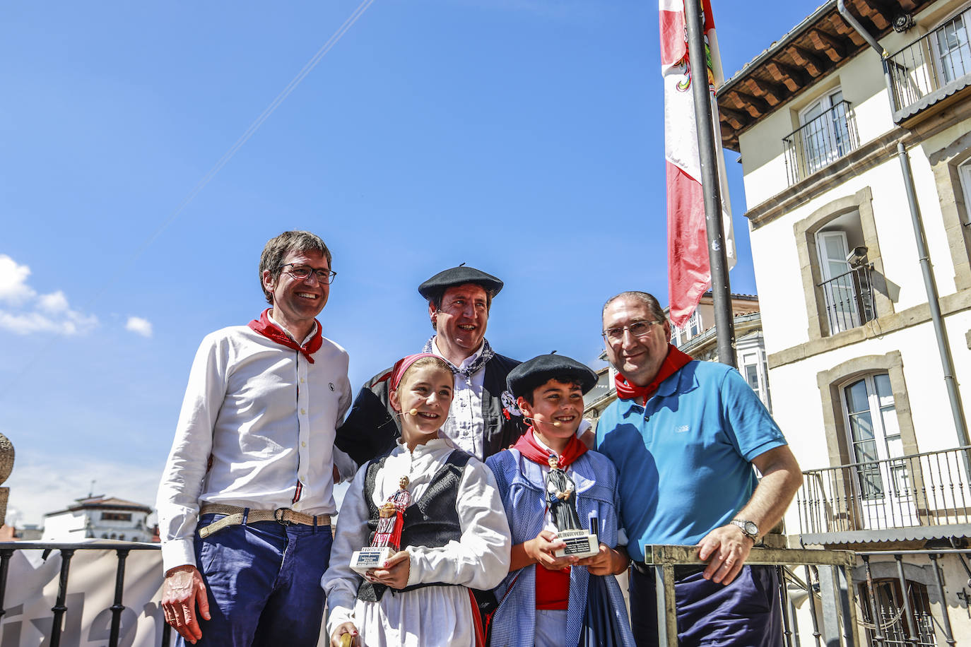 Fotos: Búscate en la baja de Edurne y Celedón txiki de La Blanca 2019