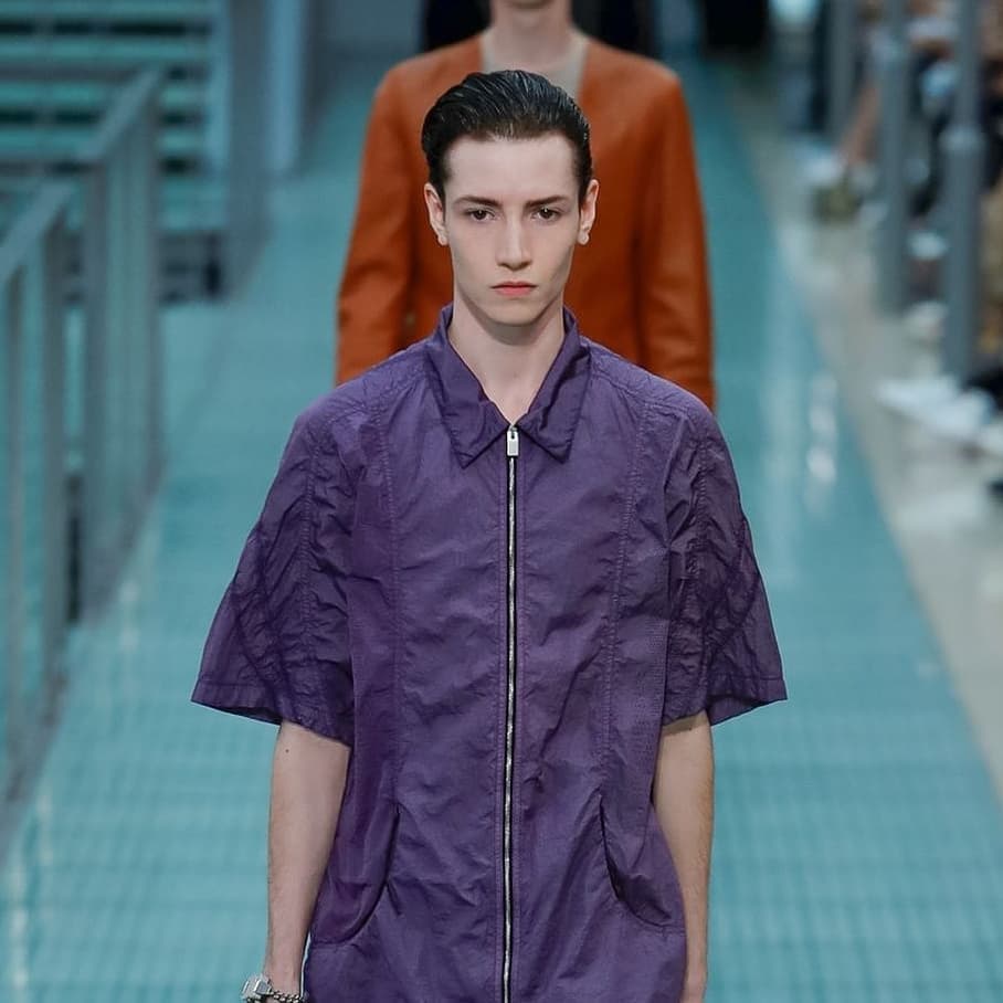 Krow Kian nació chica y quiere ayudar a gente que no encaja en sus cuerpos