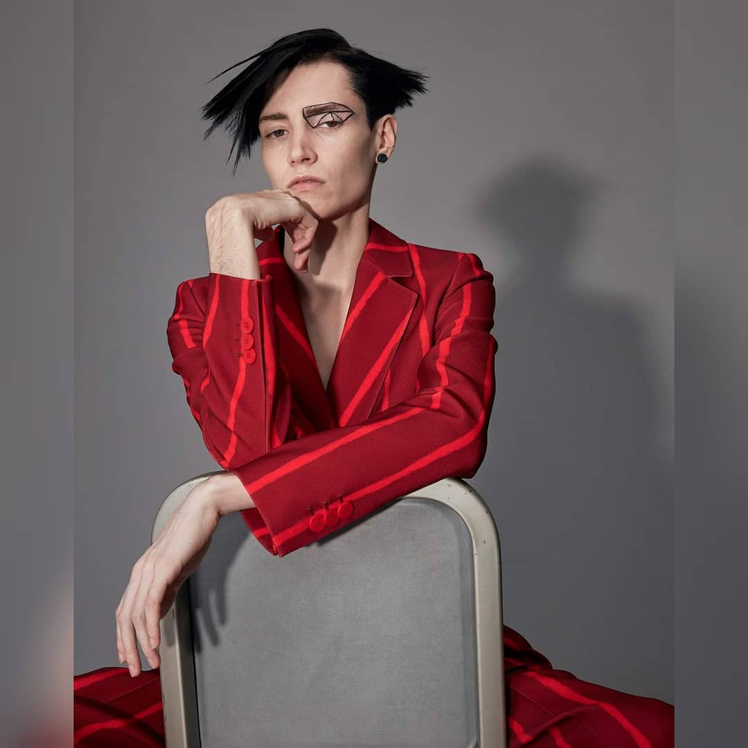 Krow Kian nació chica y quiere ayudar a gente que no encaja en sus cuerpos