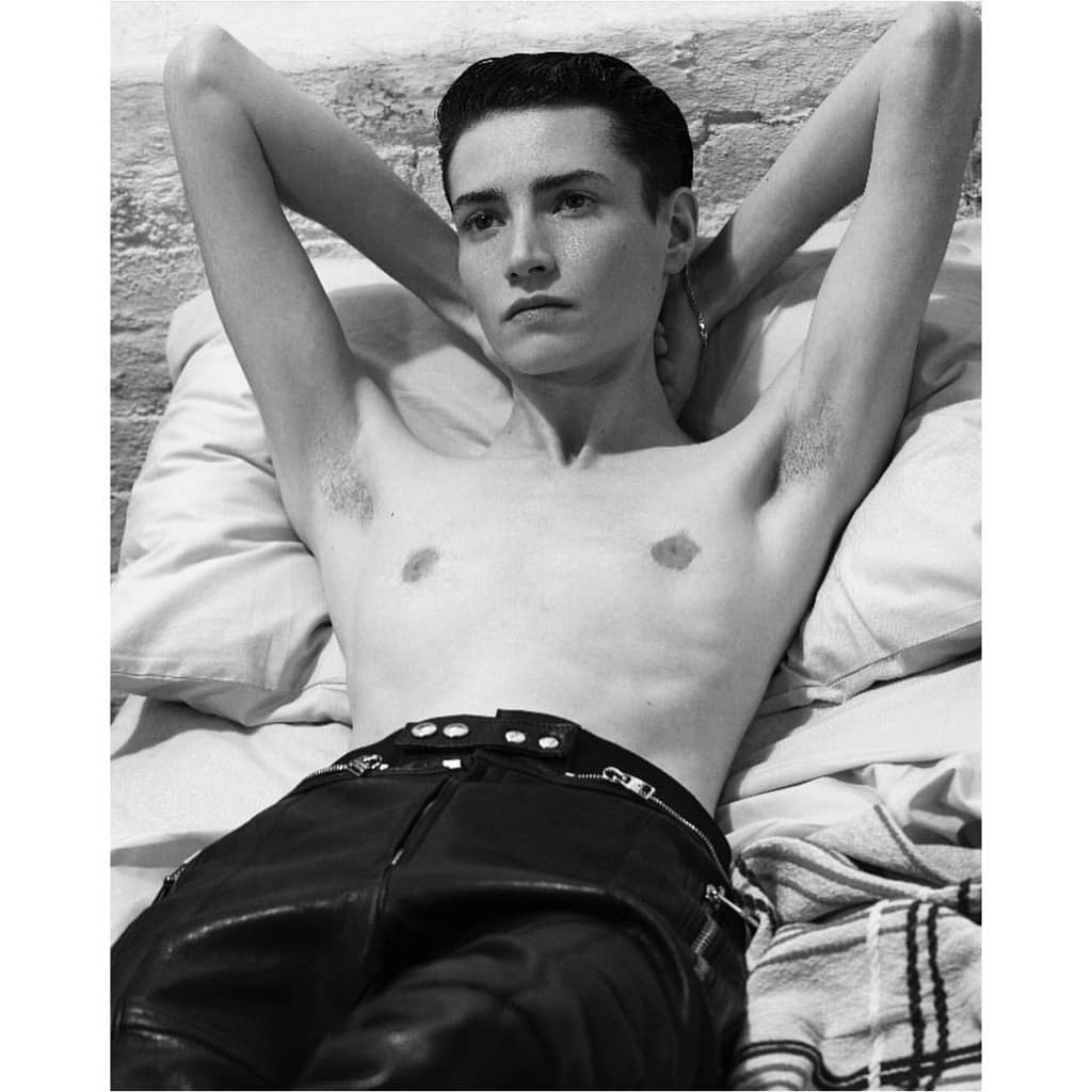 Krow Kian nació chica y quiere ayudar a gente que no encaja en sus cuerpos