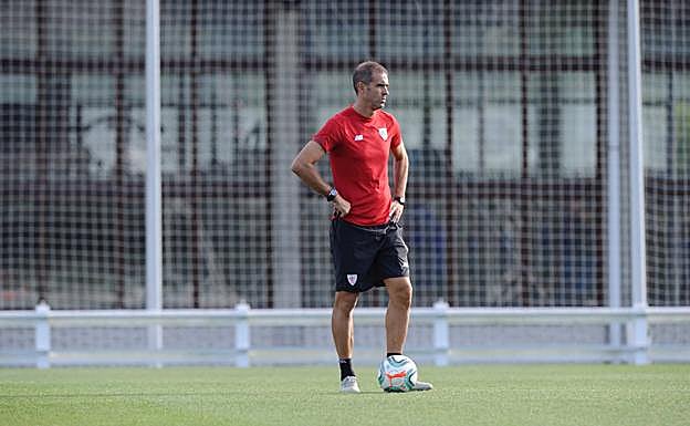 Gaizka Garitano en Lezama.