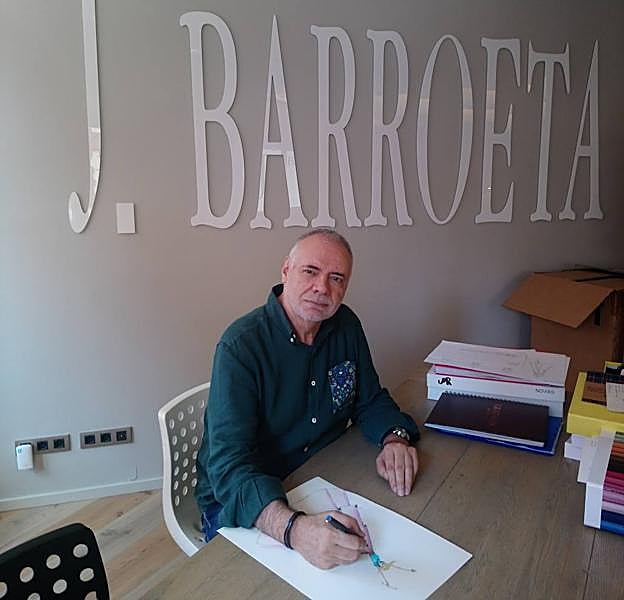 Javier Barroeta dibuja a su Marirati.