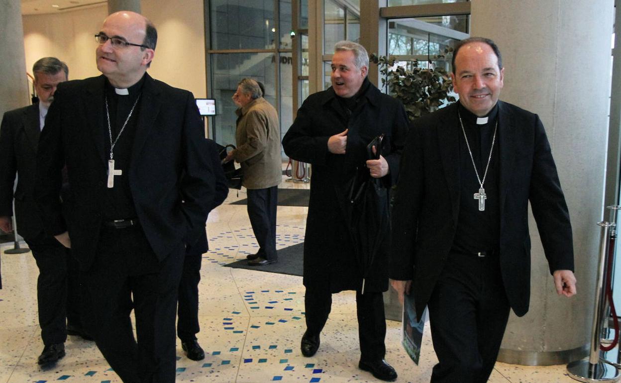 Los obispos vascos, Mario Iceta, Juan Ignacio Munilla y Juan Carlos Elizalde.