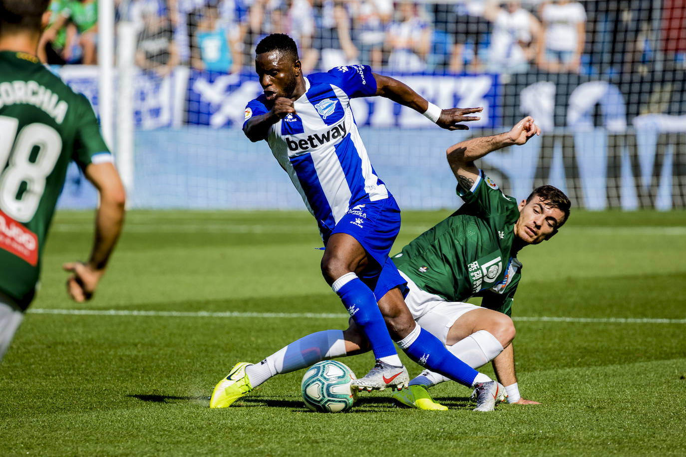 Las mejores fotos del encuentro de la segunda jornada de LaLiga disputado en el estadio de Mendizorroza