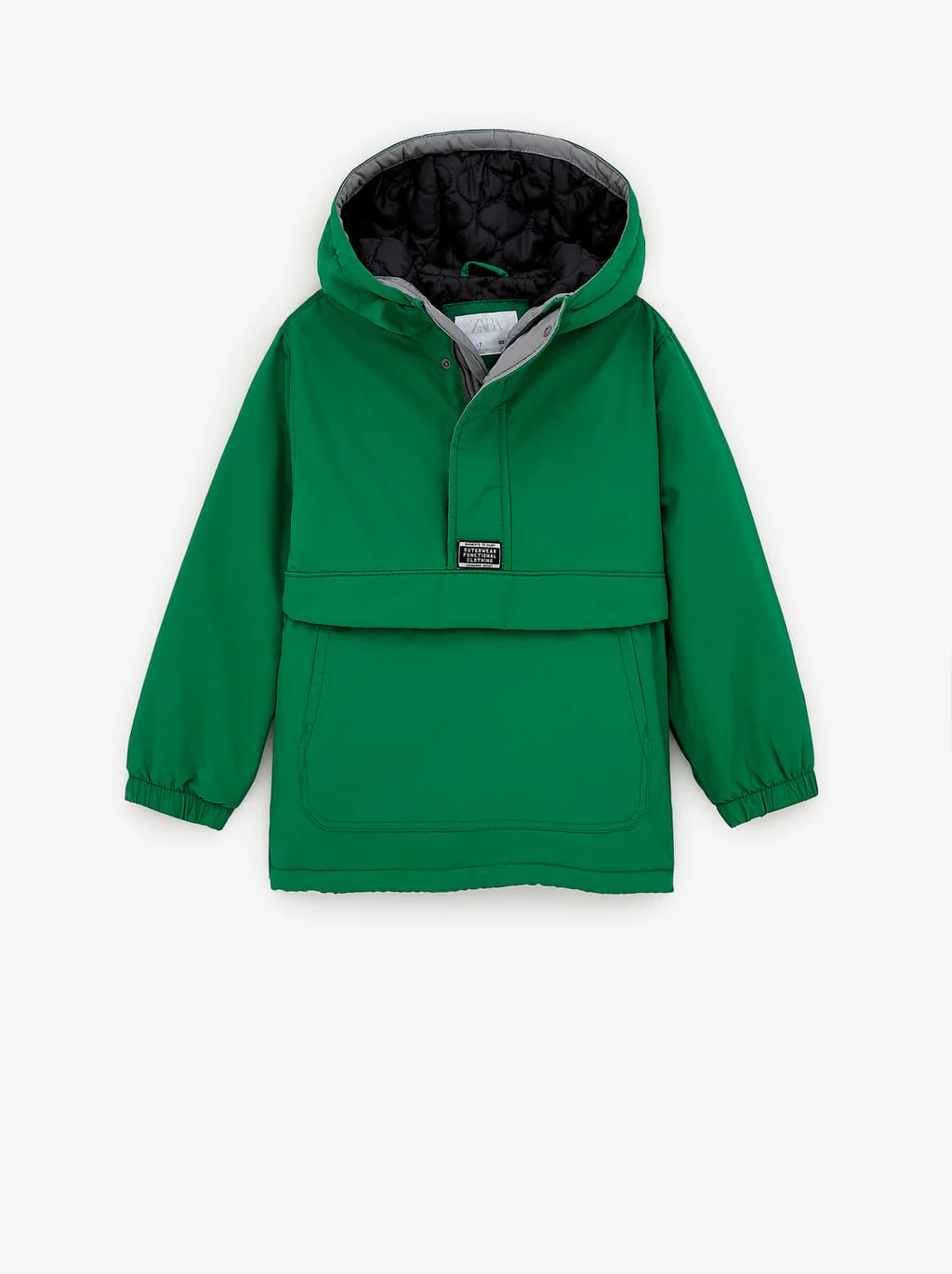 Cazadora verde de estilo canguro, de Zara Kids (rebajada a 15,99 euros)