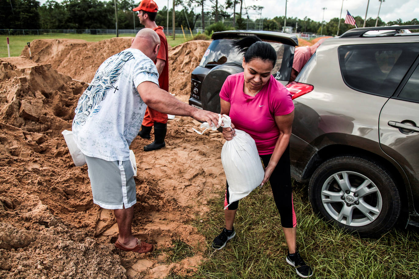 Preparativos para reducir el impacto de 'Dorian' a su paso por las zonas pobladas