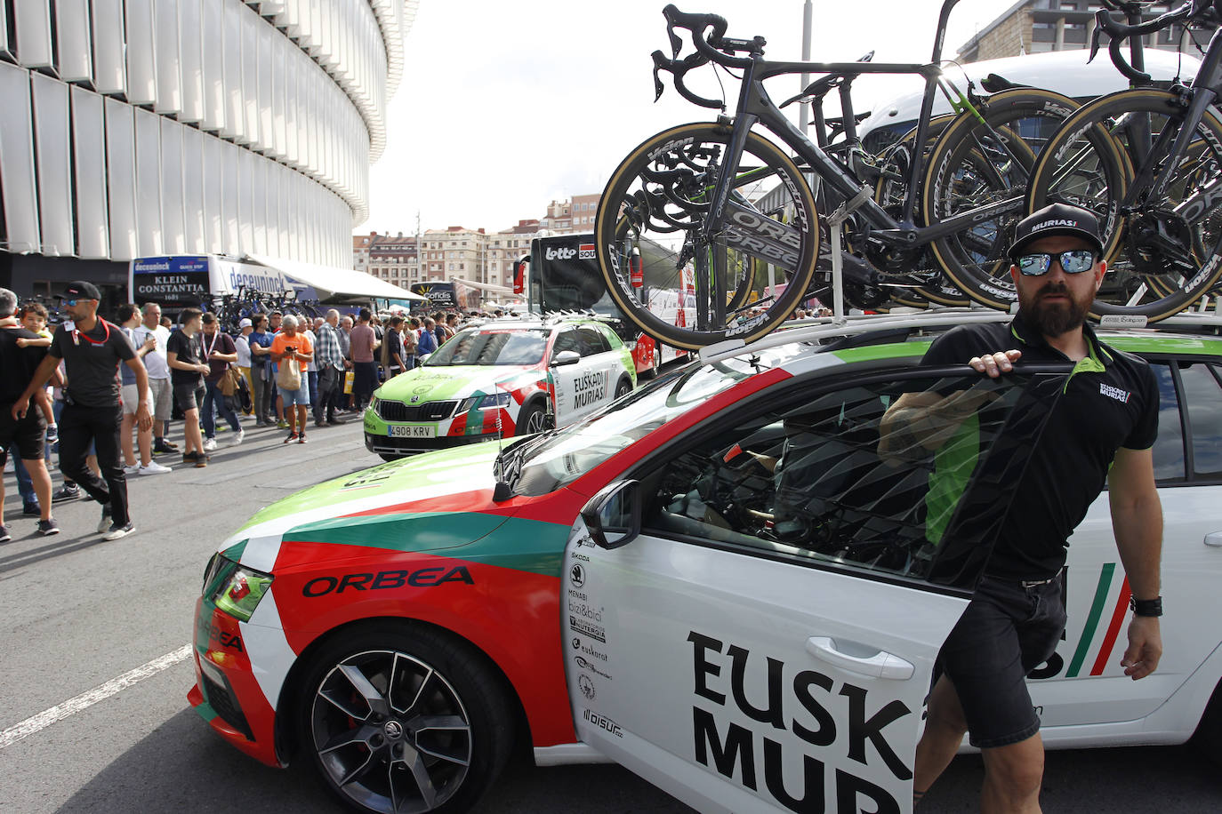 Fotos: La Vuelta sale de San Mamés