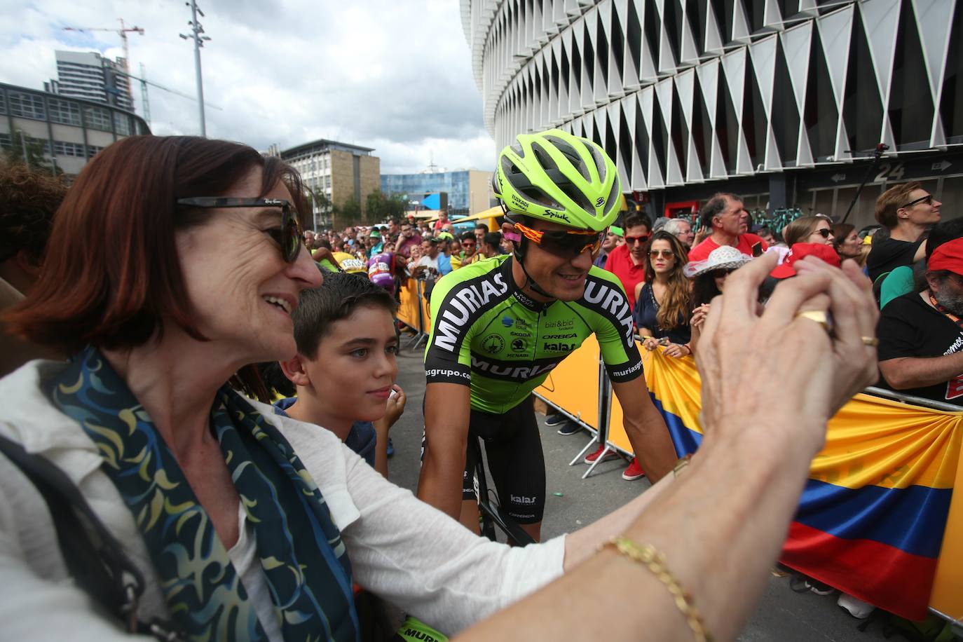 Fotos: La Vuelta sale de San Mamés