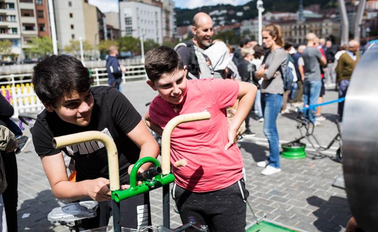 Fotos: Las imágenes de la fiesta de Fekoor en el Arenal de Bilbao