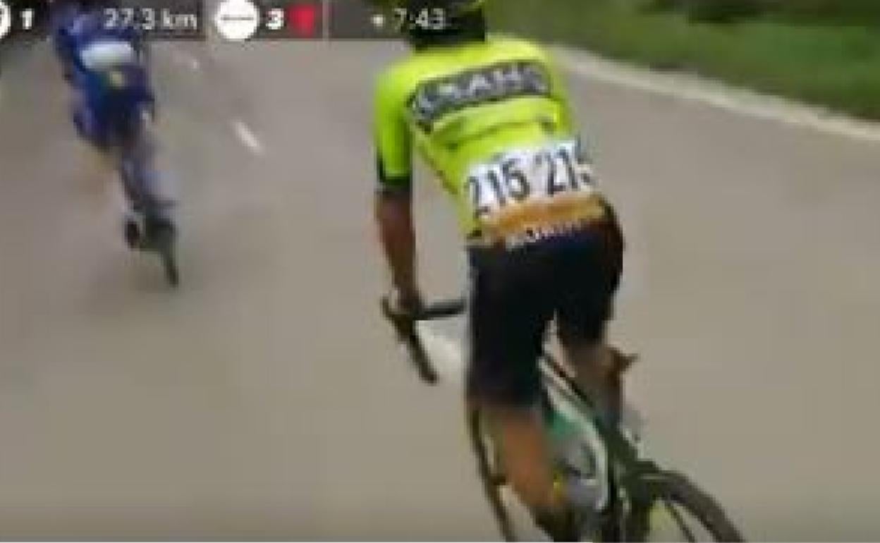 Mikel Bizkarra pierde el sillín en plena etapa