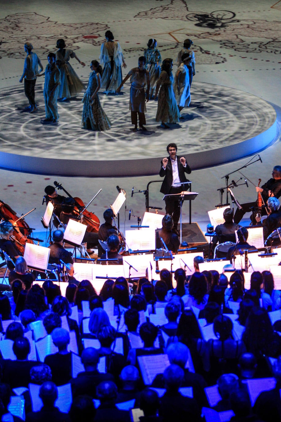 Fotos: &#039;Humanity al Music&#039; el gran espectáculo de la Corporación Mondragón