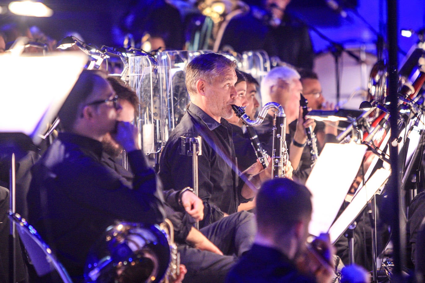 Fotos: &#039;Humanity al Music&#039; el gran espectáculo de la Corporación Mondragón