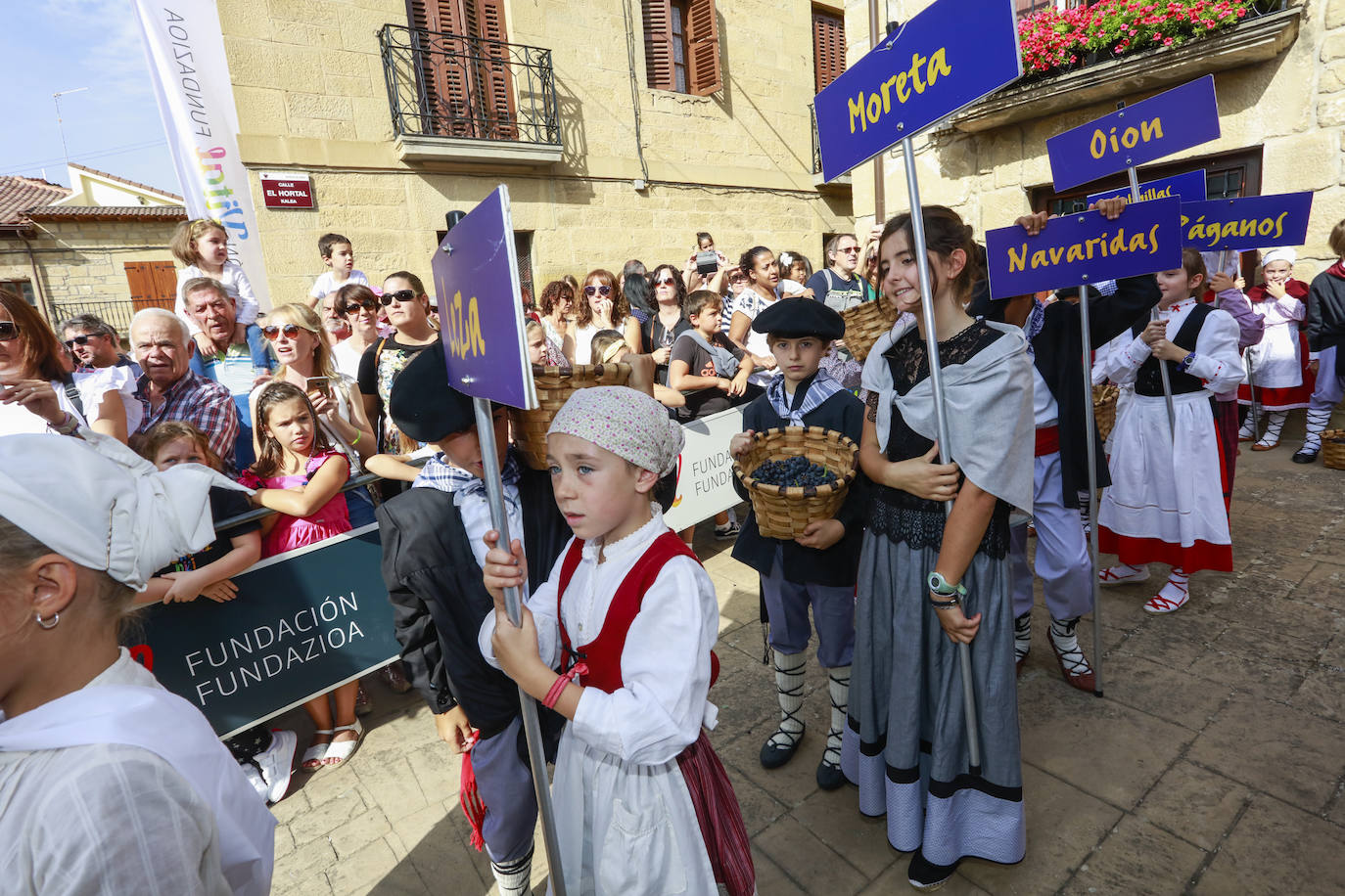 La tradición celebración de la Rioja Alavesa ha tenido lugar en la localidad de Baños de Ebro