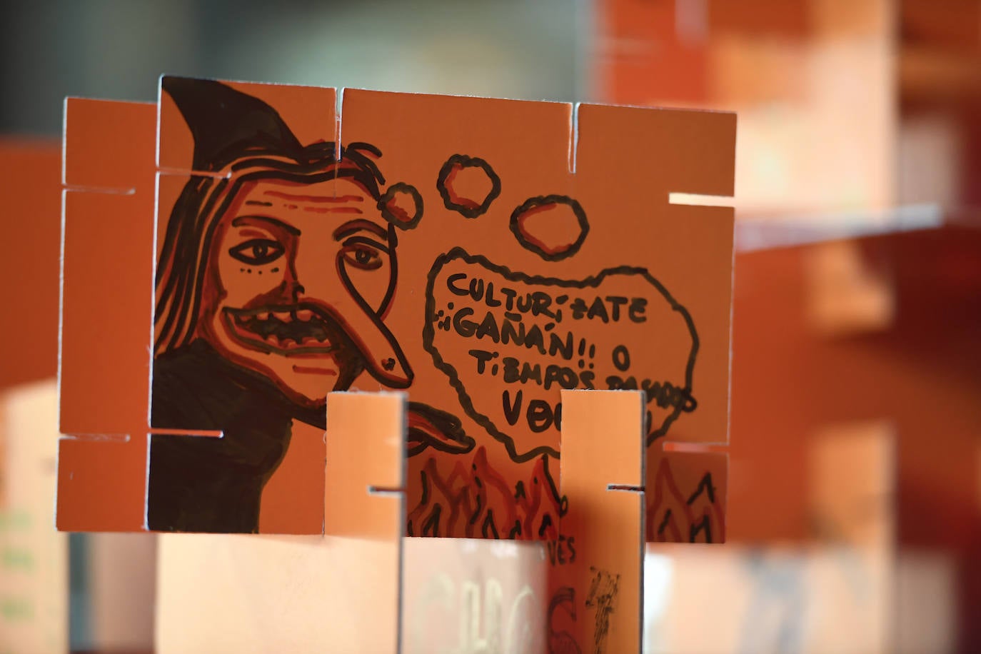 La exposición instalada en la Alhóndiga para promover la creación de ideas.