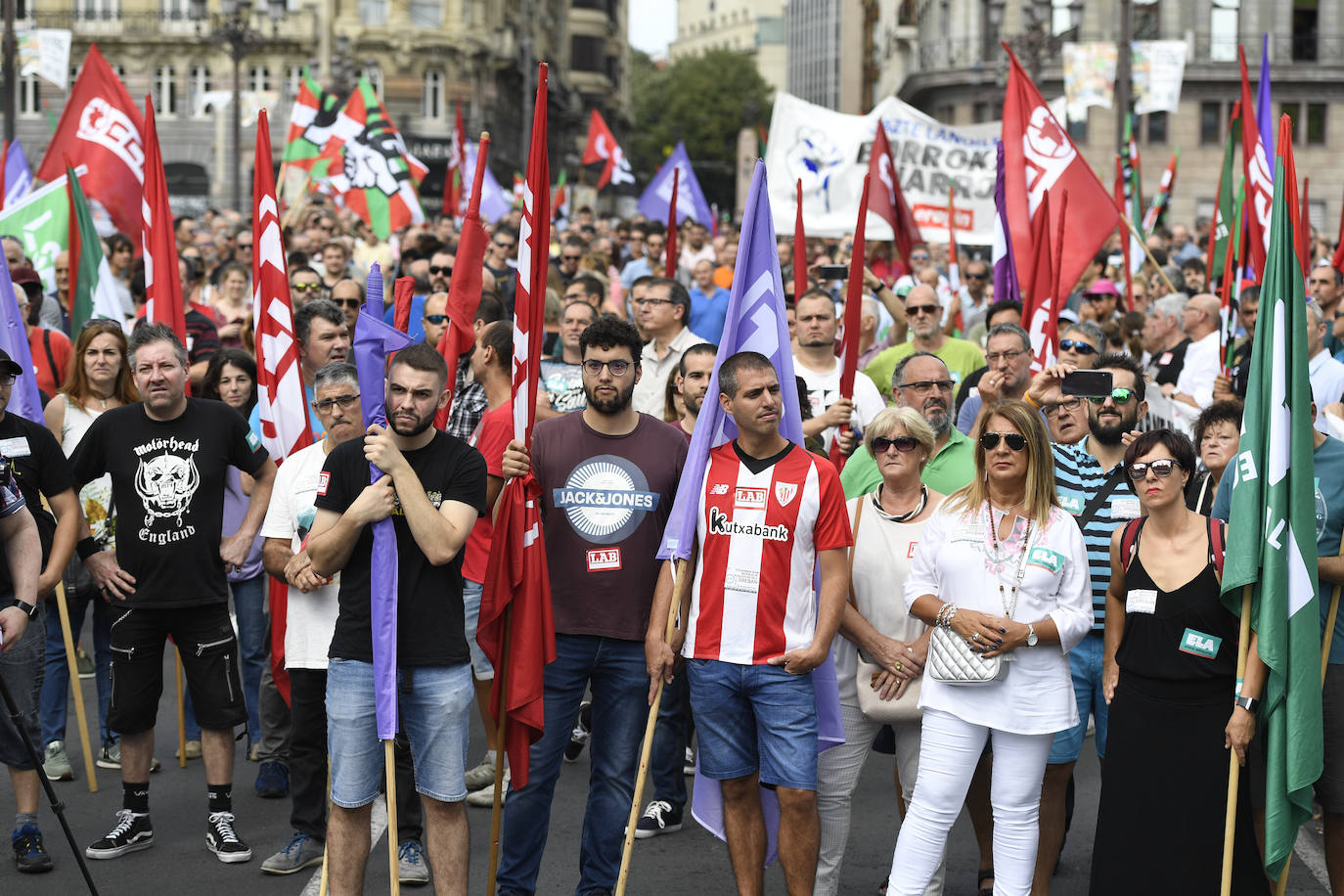 Fotos: Las imágenes de la protesta de los sindicatos en Bilbao | El Correo