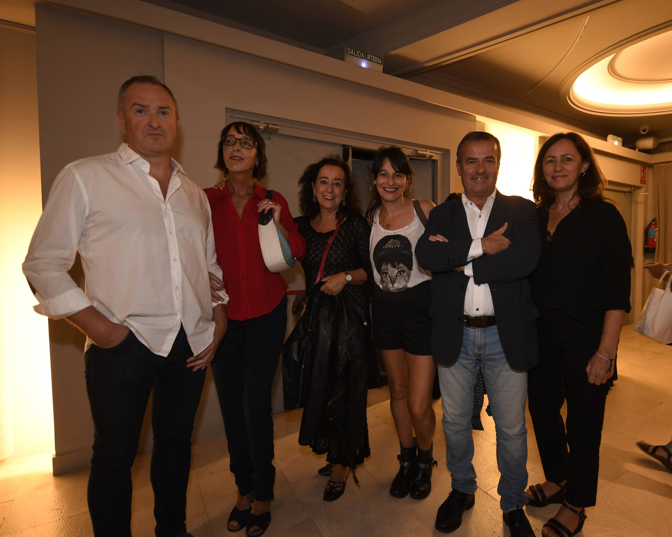 Luis Marías, Esther San Pedro, Ana Cascón, Teresa Martínez, Javier Vadillo y Mari Mar León. 