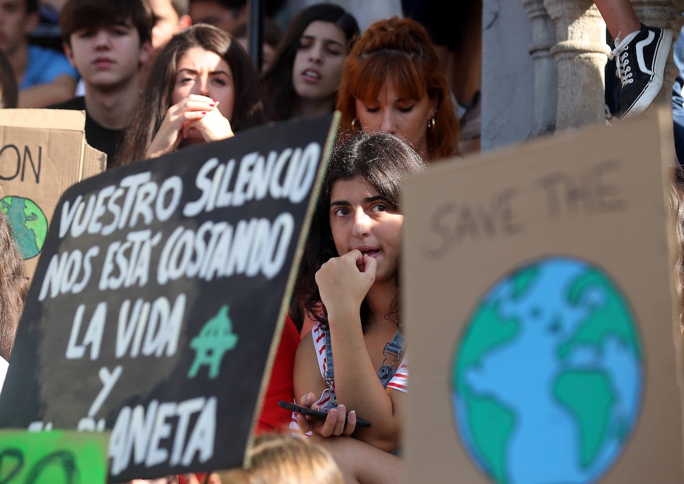 Fotos: Los estudiantes vizcaínos se manifiestan contra el cambio climático