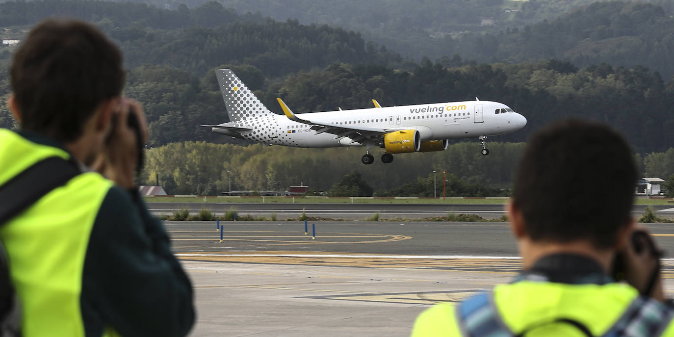 El aeropuerto de Loiu se abre a los fotógrafos amateur