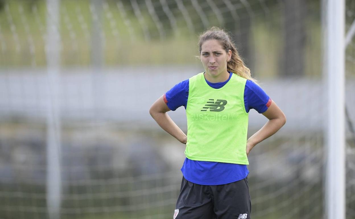 La jugadora vizcaína en uno de los entrenamientos. 