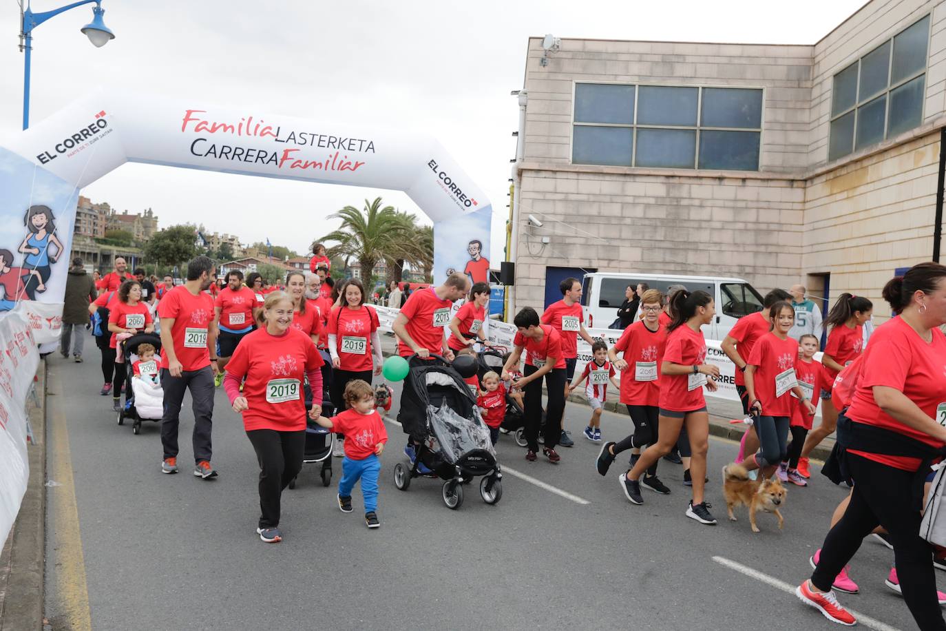 Fotos: Las mejores imágenes de la Carrera Familiar Solidaria de Getxo