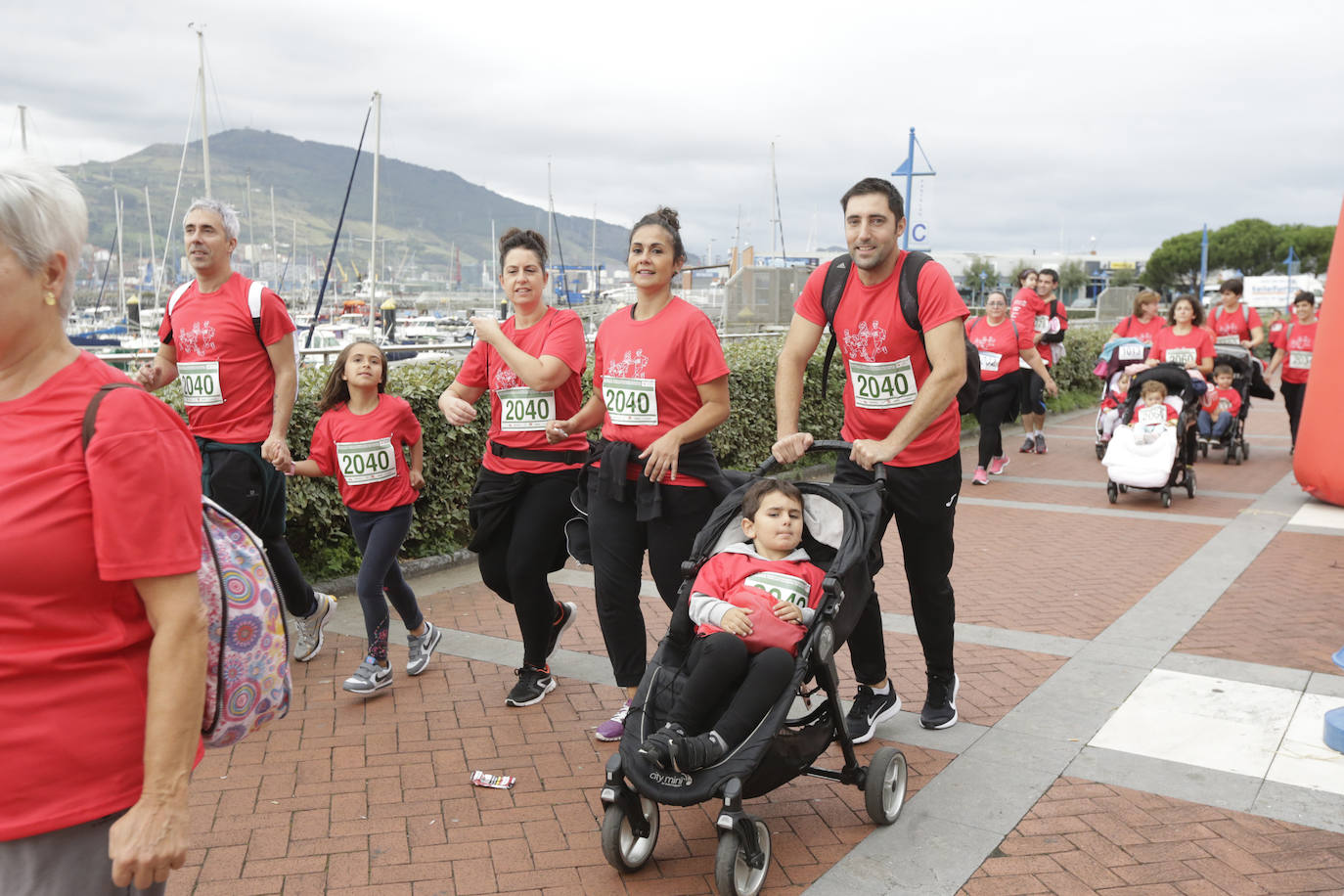 Fotos: Las mejores imágenes de la Carrera Familiar Solidaria de Getxo