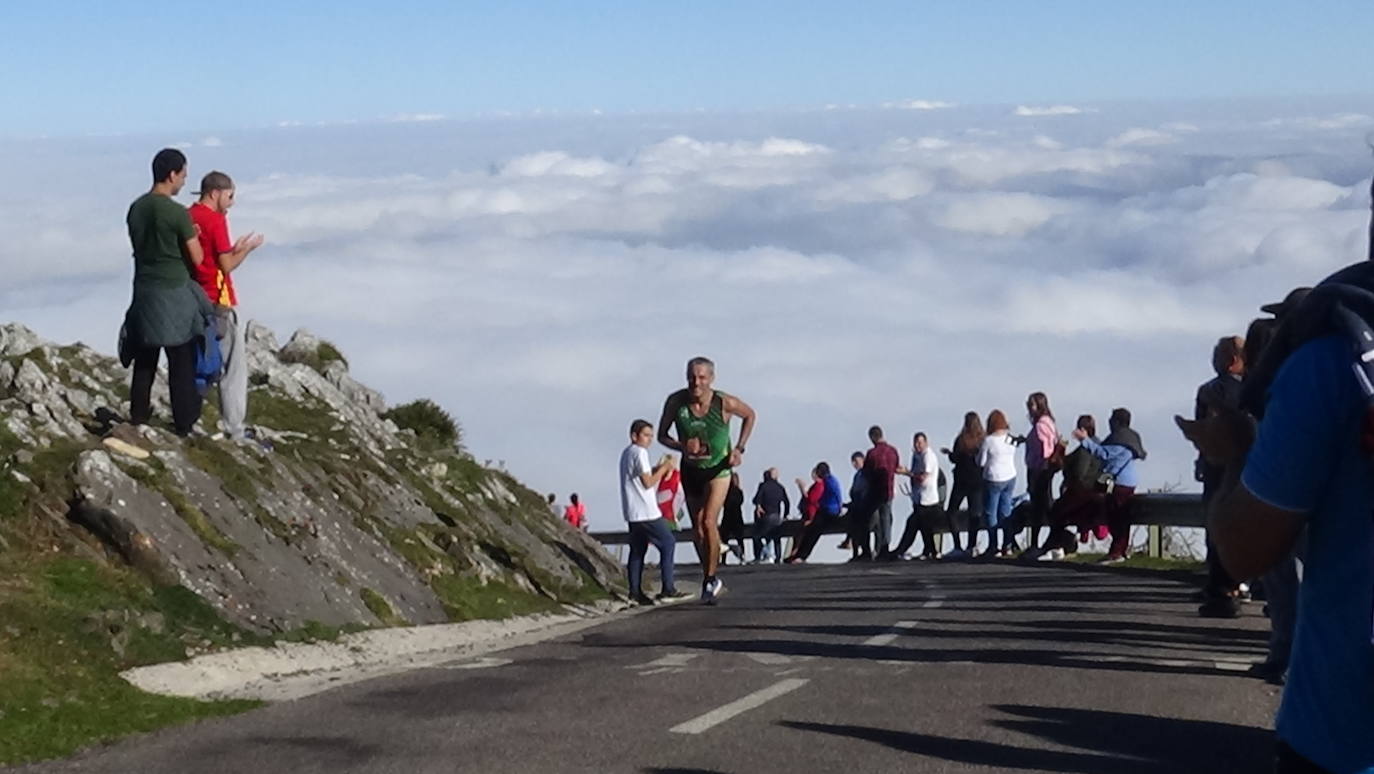 Fotos: La subida al Angliru, en imágenes