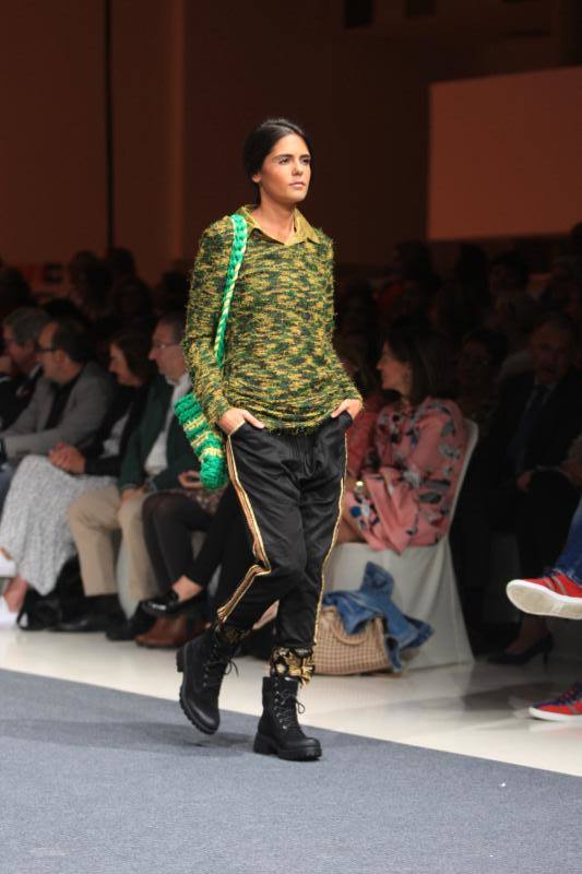 Fotos: El &#039;total black&#039; y el estilo militar dan la batalla esta temporada