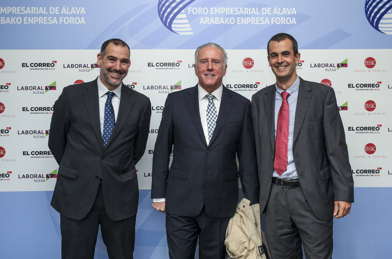 Alex Larrea, José María Acedo y Gotzon Zubiaur.