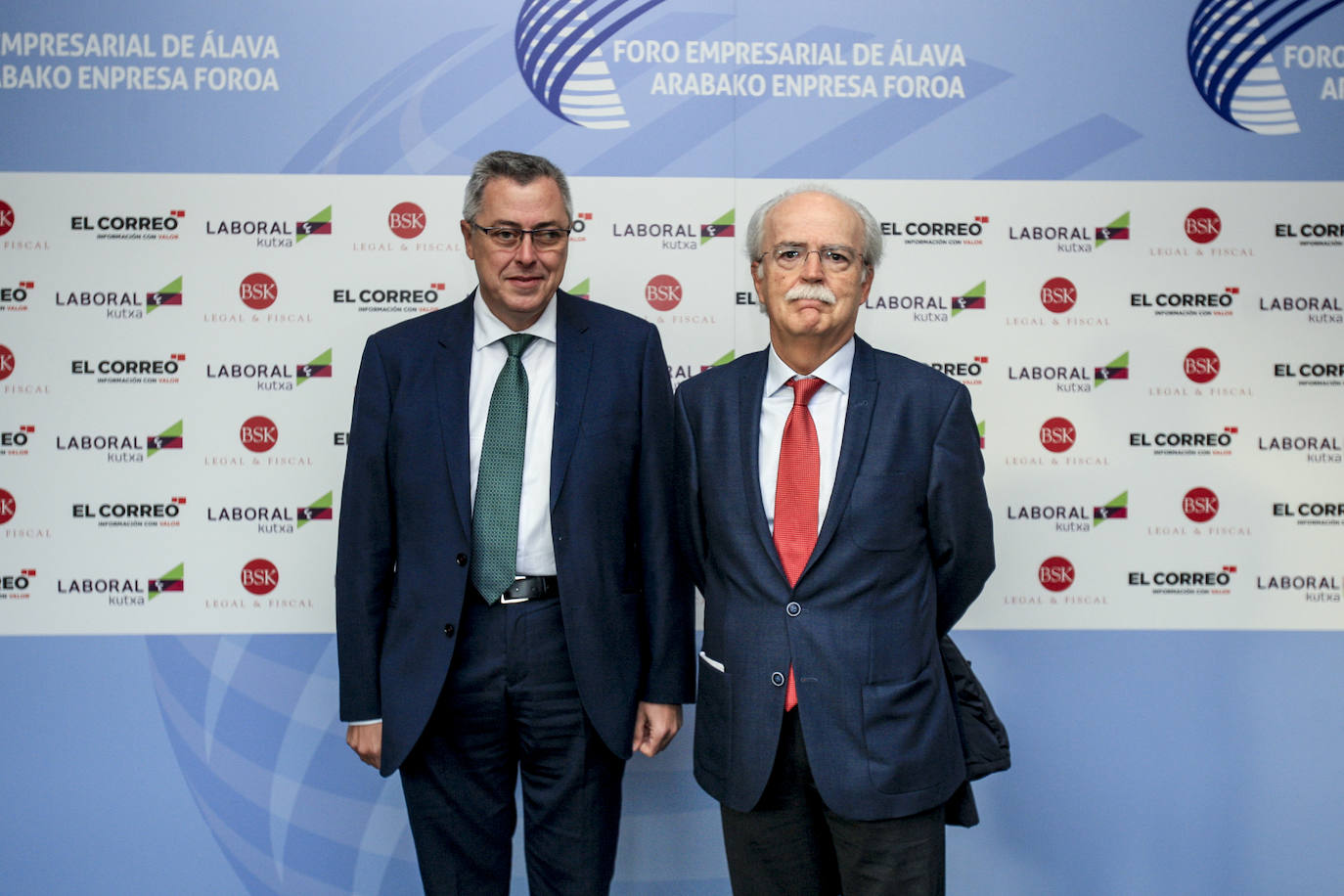 Víctor Urcelay y José Luis Larrea. 
