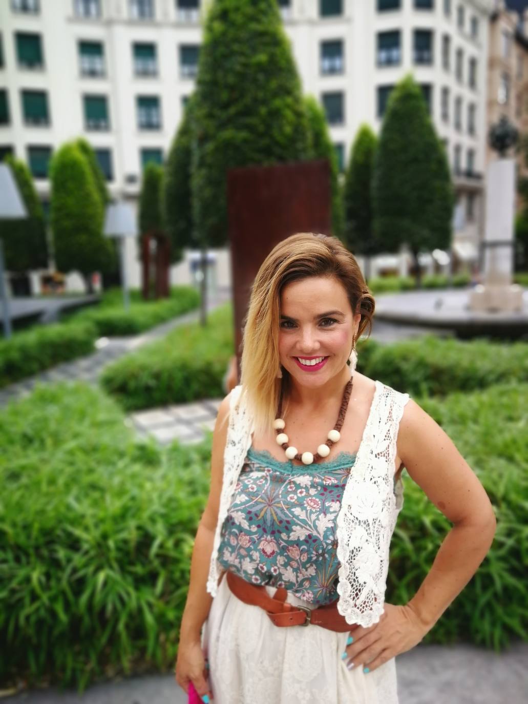 El 'veroño' nos impide hacer el cambio de armario antes de noviembre. Aquí cinco estilismos para quienes aún no han guardado el capazo y las sandalias