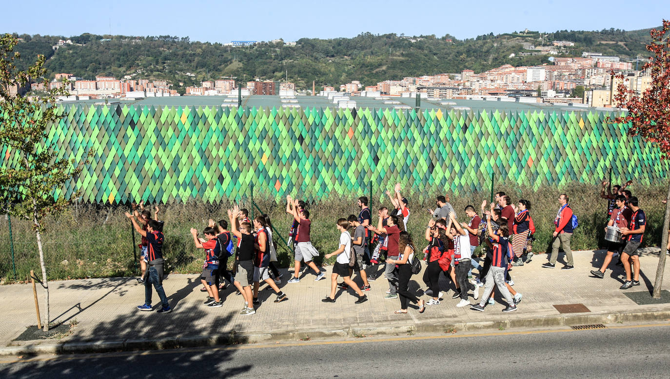 Las fotografías dle partido correspondiente a la cuarta jornada de la Liga Endesa ACB entre los vizcaínos y alaveses