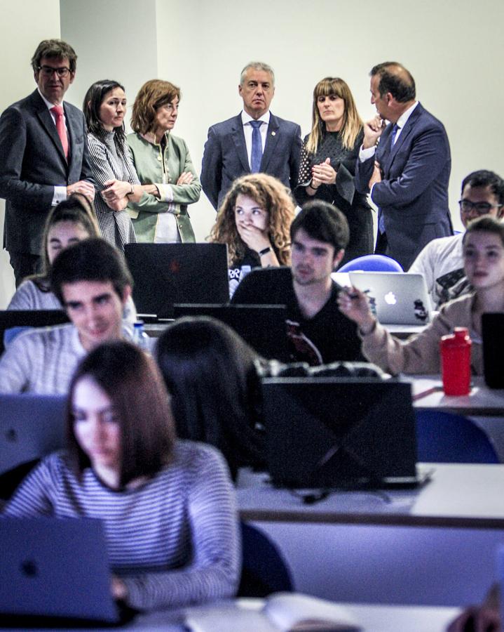 Fotos: Visita a la Escuela de Diseño