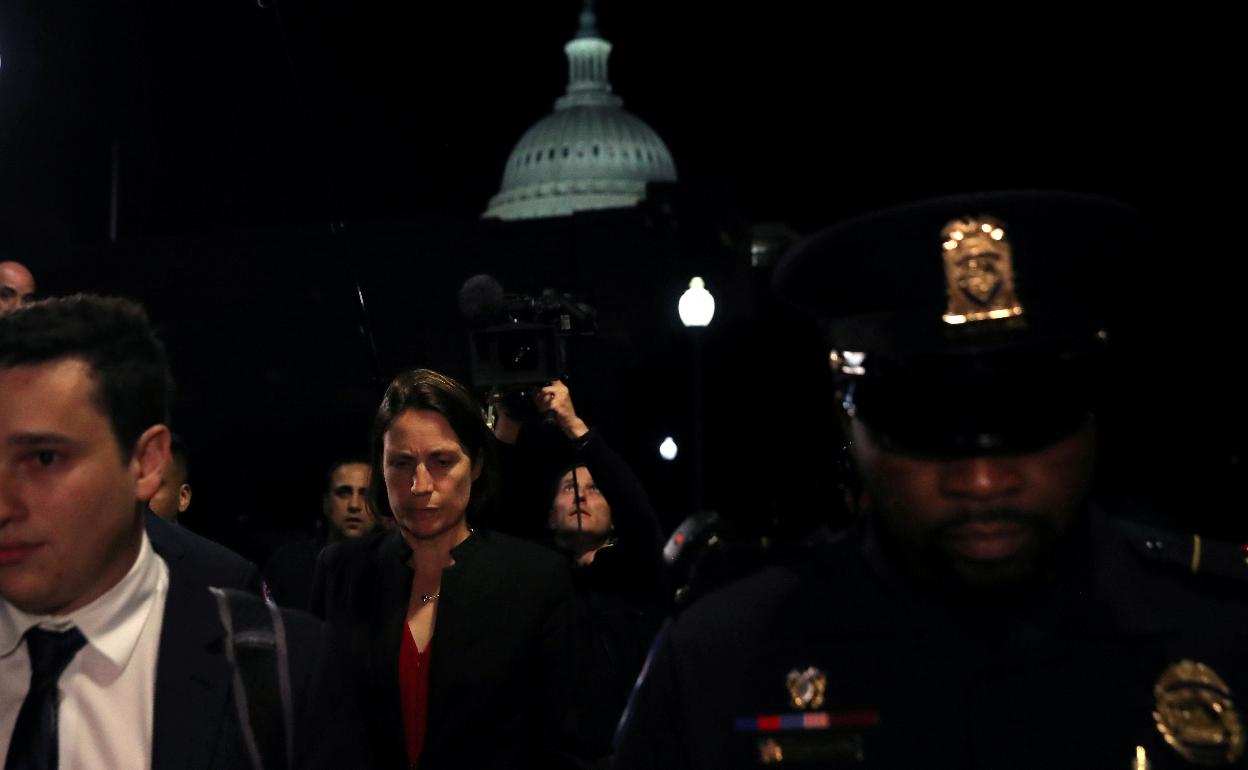 Fiona Hill, exasesora de Seguridad Nacional, tras declarar el lunes en el Capitolio.