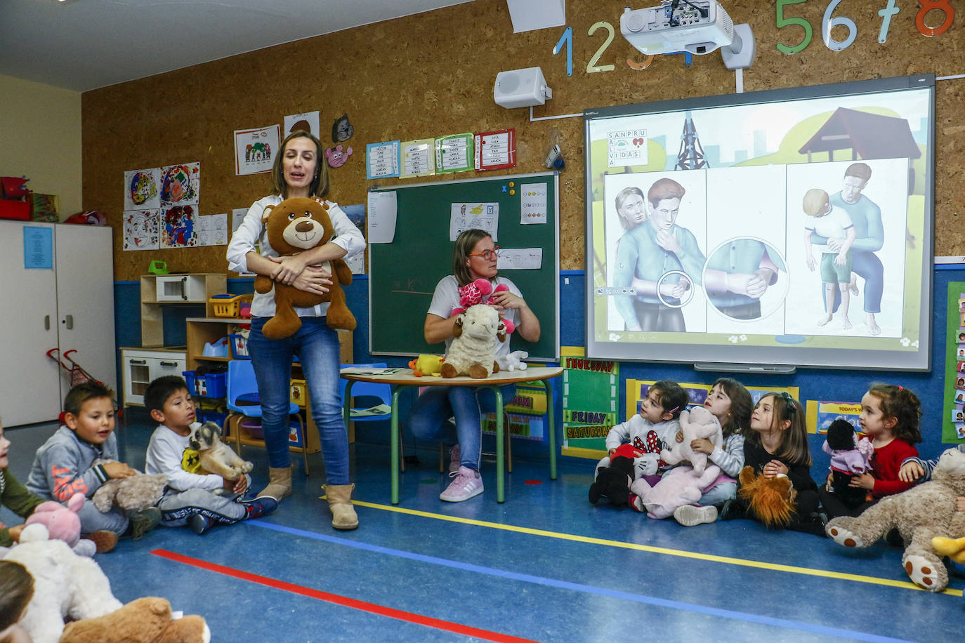 Fotos: El colegio San Prudencio forma en primeros auxilios a todos sus alumnos desde los tres años