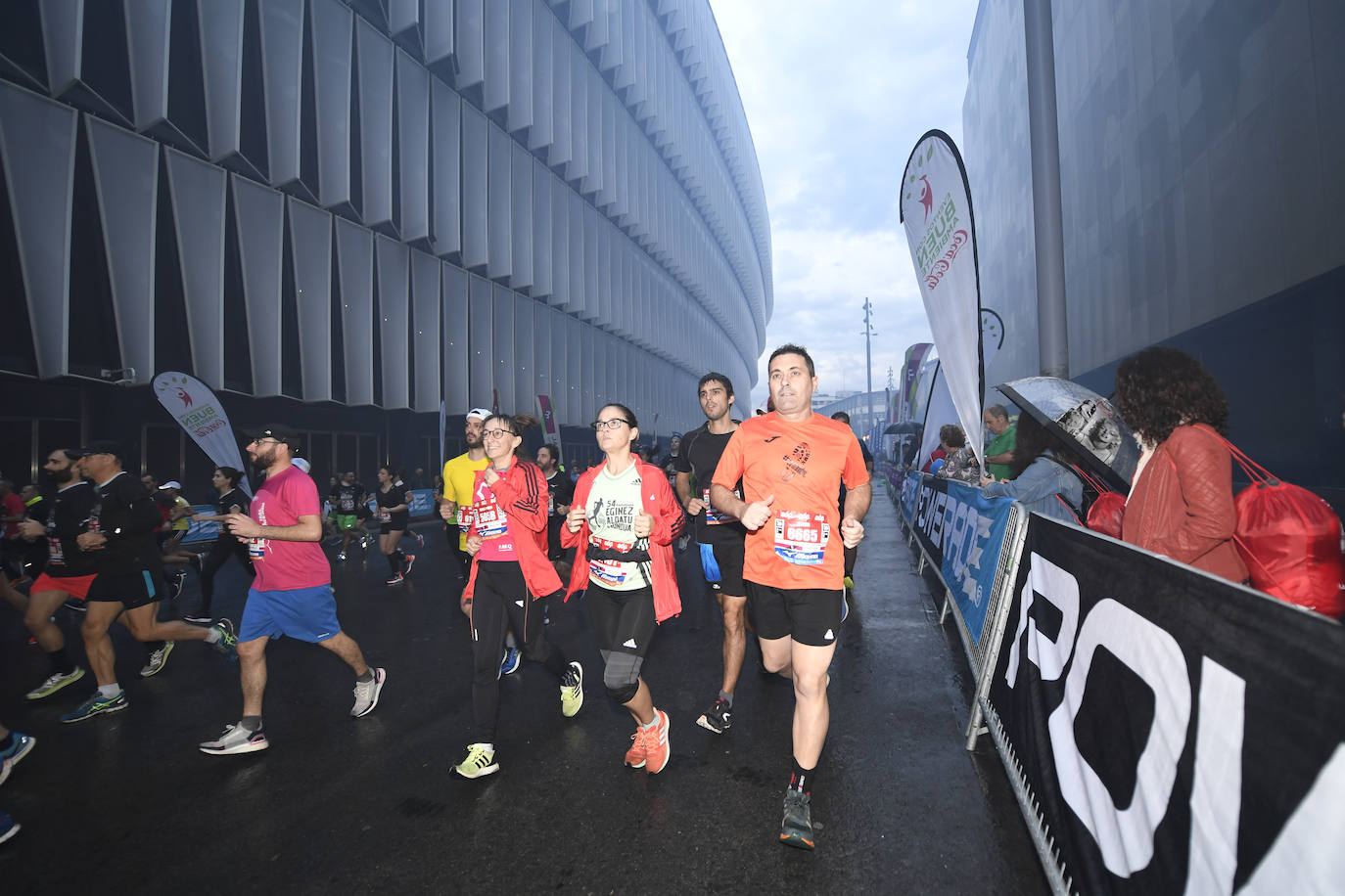 Fotos: Maratón nocturno en Bilbao