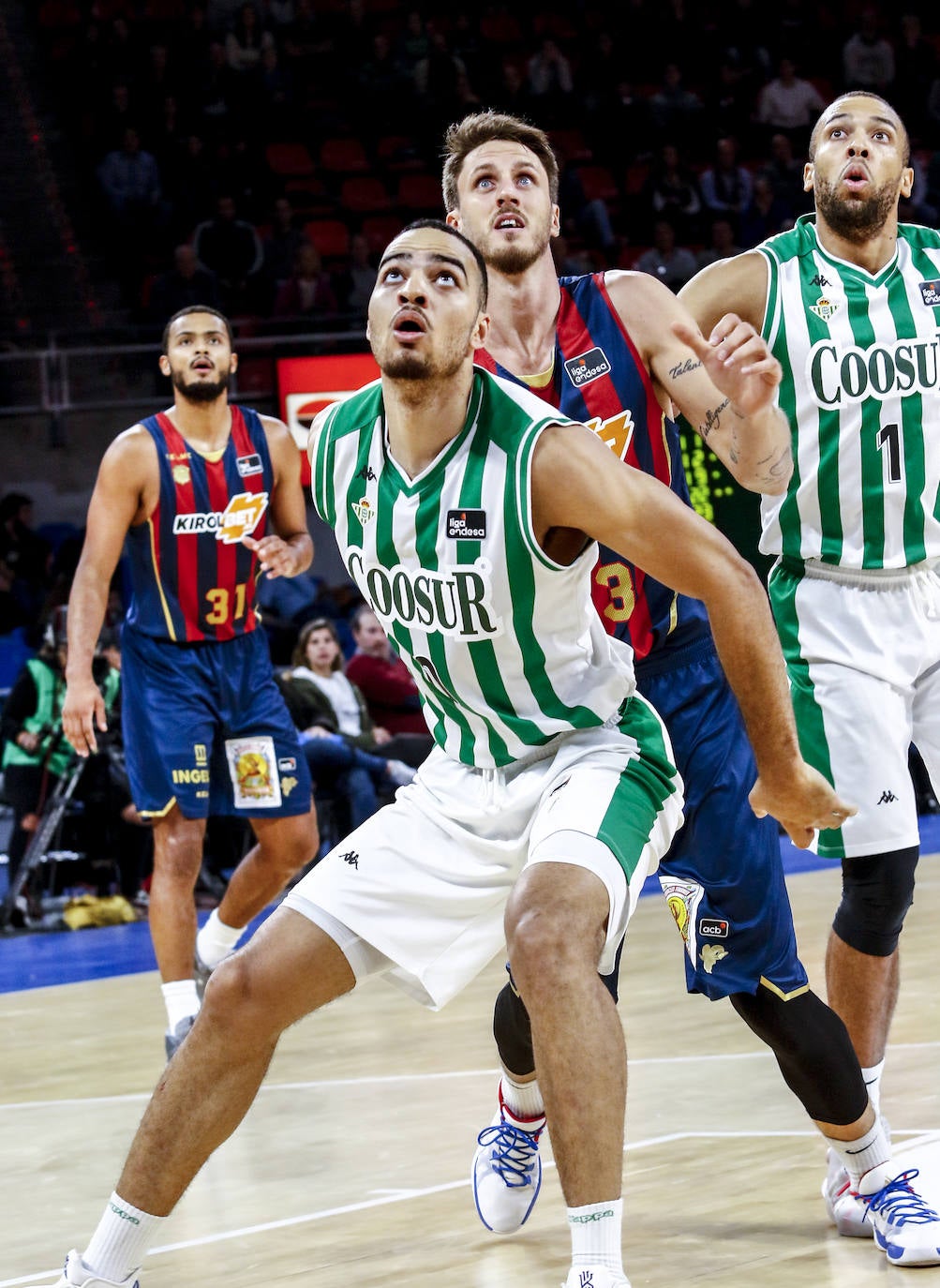 Fotos: El Baskonia - Betis, en imágenes